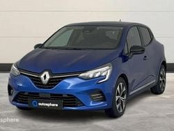 Orange Utilisé 2023 Renault Clio V Evolution Berline | 13 999 € (Prix juste)