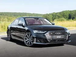 Utilisé 2020 Audi S8 Advanced Berline | 81 990 € (Bon prix)