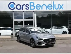 Argent Nouvelle 2025 Hyundai i30 Berline | 23 569 € (Prix juste)