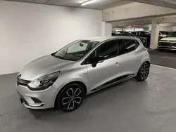 Gris Utilisé 2018 Renault Clio IV LIMITED Berline | 10 490 € (Prix juste)