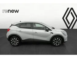 Gris Utilisé 2023 Renault Captur Evolution SUV | 15 121 € (Bon prix)