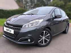 Gris Utilisé 2017 Peugeot 208 Active Citadine | 7 790 € (Prix juste)