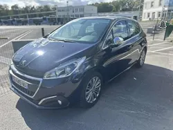 Utilisé 2016 Peugeot 208 Allure Citadine | 4 700 € (Bon prix)