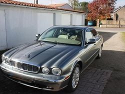 Gris Occasion 2004 Jaguar XJ8 Berline | 17 550 €