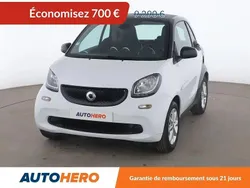 Blanc Utilisé 2015 Smart ForTwo Coupé Passion Citadine | 8 590 €