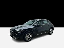 Noir Utilisé 2024 Mercedes GLA200 Progressive SUV | 41 015 € (Prix juste)