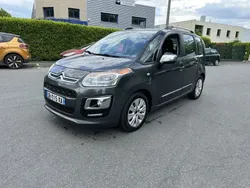 Utilisé 2013 Citroën C3 Picasso Comfort Monospace | 3 999 € (Bon prix)