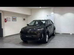 Utilisé 2024 Toyota Yaris Hybrid Business Edition | 24 990 € (Prix juste)