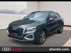 Gris manhattan métallisé Utilisé 2021 Audi Q2 Design SUV | 29 770 € (Prix cher)