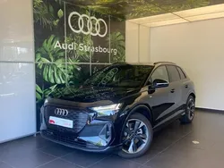 Noir mythic métallisé Utilisé 2025 Audi Q4 e-tron S-Line SUV | 59 900 €