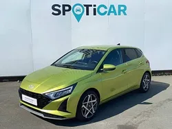 Jaune Utilisé 2024 Hyundai i20 | 18 990 € (Prix juste)