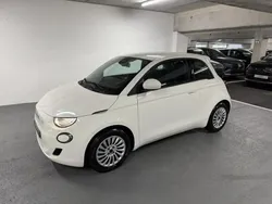 Blanc Utilisé 2022 Fiat 500e Action Berline | 12 990 € (Prix juste)
