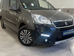 Utilisé 2015 Peugeot Partner Tepee Outdoor Monospace | 9 990 € (Prix juste)