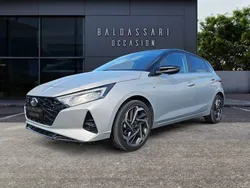 Gris Utilisé 2023 Hyundai i20 | 17 990 € (Prix juste)
