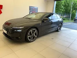 Noir mythic métallisé Utilisé 2025 Audi A6 e-tron S-Line Break | 90 300 € (Prix juste)
