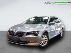 Utilisé 2016 Skoda Superb Break | 26 200 € (Prix assez cher)