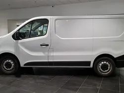 Blanc Utilisé 2023 Renault Trafic Van | 22 235 € (Bon prix)