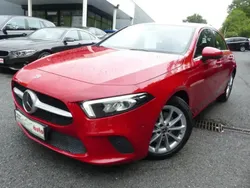 Rouge Utilisé 2019 Mercedes A200 Progressive Berline | 20 990 € (Super prix)