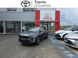 Gris Utilisé 2025 Toyota Yaris Hybrid Design | 32 858 €