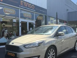 Gris Utilisé 2017 Ford Focus Titanium Berline | 9 490 € (Prix juste)