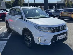 Utilisé 2024 Suzuki Vitara Style SUV | 23 990 € (Prix juste)