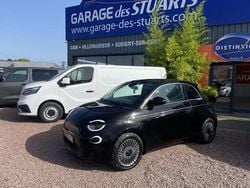 Noir Utilisé 2022 Fiat 500e Style Berline | 19 980 € (Prix juste)