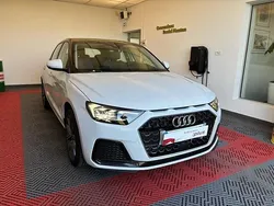 Blanc glacier métallisé noir mythe métallisé Utilisé 2025 Audi A1 Sportback Design Citadine | 24 900 € (Prix juste)