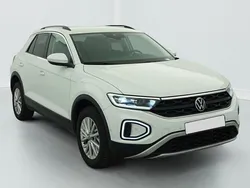 Utilisé 2024 VW T-Roc Life SUV | 21 300 € (Bon prix)