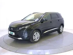 Noir Utilisé 2022 Peugeot 5008 S Monospace | 26 490 € (Prix juste)