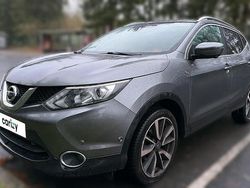 Gris Occasion 2016 Nissan Qashqai SUV | 10 120 € (Prix juste)