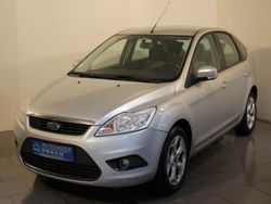 Gris Utilisé 2010 Ford Focus Trend Berline | 8 490 € (Prix cher)