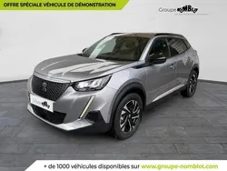 Gris Utilisé 2023 Peugeot e-2008 Allure SUV | 22 990 € (Prix juste)