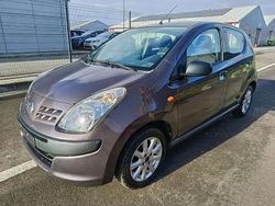 Mauve Occasion 2013 Nissan Pixo Citadine | 4 000 €