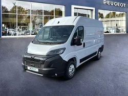 Blanc Nouvelle 2024 Peugeot Boxer S Van | 32 990 € (Prix juste)
