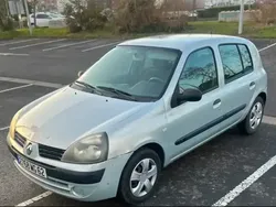 Utilisé 2004 Renault Clio II Authentique Berline | 1 000 € (Super prix)