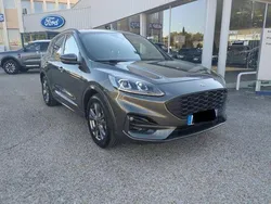 Gris Utilisé 2023 Ford Kuga ST-Line X SUV | 31 990 € (Prix cher)
