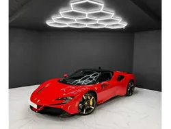 Rouge Utilisé 2022 Ferrari SF90 Coupé | 450 246 €