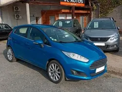Bleu Utilisé 2015 Ford Fiesta Citadine | 5 550 € (Prix juste)