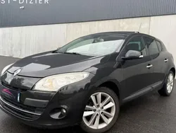 Noir Utilisé 2010 Renault Mégane III Berline | 5 490 € (Prix juste)