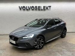 Gris Occasion 2017 Volvo V40 CC Break | 16 880 €