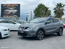Utilisé 2016 Nissan Qashqai Tekna SUV | 12 990 € (Bon prix)