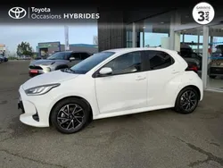 Blanc Utilisé 2023 Toyota Yaris Hybrid Design | 21 790 € (Prix juste)