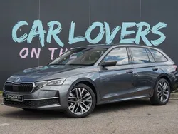 Gris Utilisé 2024 Skoda Octavia Selection | 37 990 €