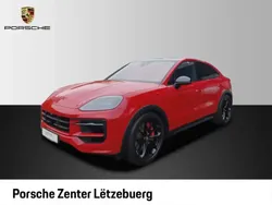 Rouge Utilisé 2024 Porsche Cayenne S SUV | 133 230 €