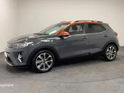Gris Utilisé 2021 Kia Stonic Launch Edition SUV | 14 499 € (Prix juste)