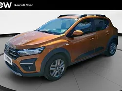 Orange Utilisé 2021 Dacia Sandero Comfort Citadine | 13 590 € (Prix juste)