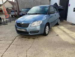 Bleu Occasion 2010 Skoda Fabia Classic Citadine | 2 960 €