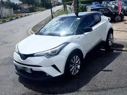 Blanc Utilisé 2018 Toyota C-HR SUV | 13 990 €
