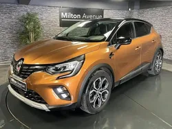 Orange Utilisé 2022 Renault Captur Intens SUV | 15 990 € (Bon prix)