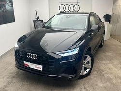 Noir mythe métallisé Utilisé 2023 Audi Q8 S-Line SUV | 69 980 €
